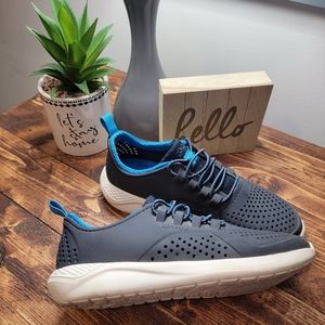 Boys Crocs Lite Ride Pacer Slip On Sneakers